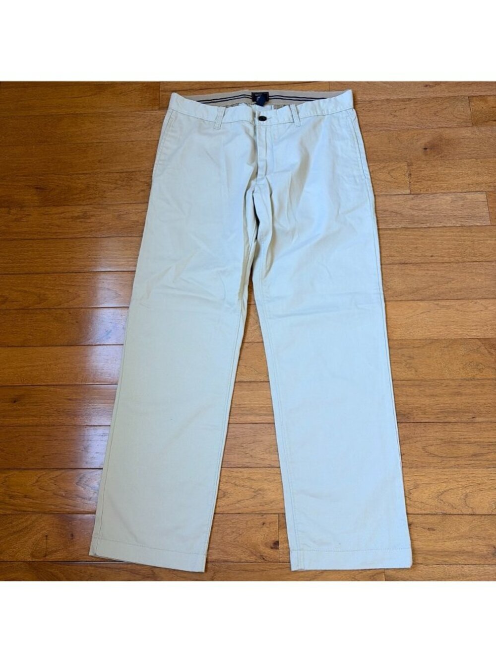 Gap Khakis Straight Fit Men's 33X30 Beige Flat Front 100% Cotton Preppy Office